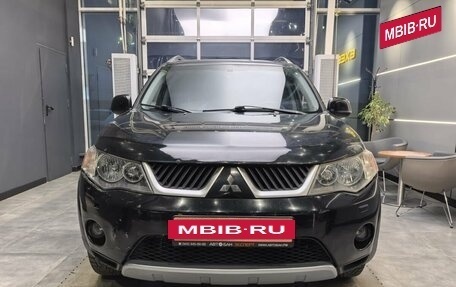 Mitsubishi Outlander III рестайлинг 3, 2007 год, 1 129 000 рублей, 2 фотография