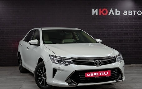 Toyota Camry, 2016 год, 2 370 000 рублей, 3 фотография