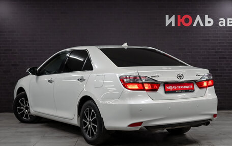 Toyota Camry, 2016 год, 2 370 000 рублей, 7 фотография