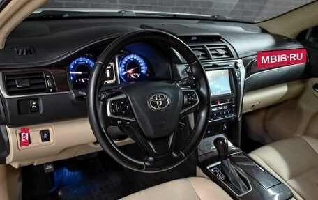 Toyota Camry, 2016 год, 2 370 000 рублей, 12 фотография