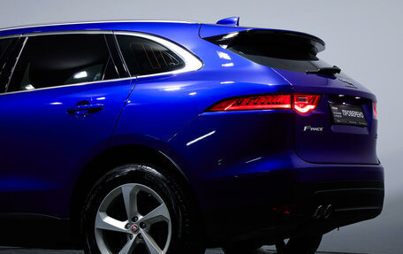 Jaguar F-Pace, 2018 год, 4 390 000 рублей, 23 фотография