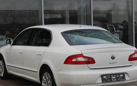 Skoda Superb III рестайлинг, 2012 год, 1 399 000 рублей, 8 фотография