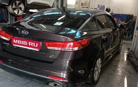 KIA Optima IV, 2017 год, 1 820 000 рублей, 3 фотография