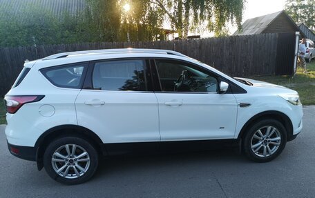 Ford Kuga III, 2018 год, 2 119 000 рублей, 2 фотография