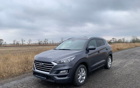 Hyundai Tucson III, 2018 год, 2 470 000 рублей, 2 фотография