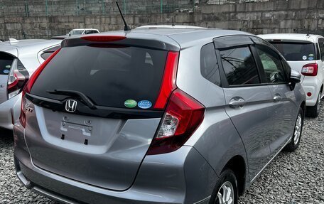 Honda Fit III, 2020 год, 850 000 рублей, 4 фотография