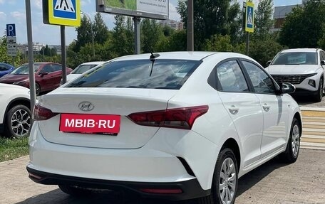 Hyundai Solaris II рестайлинг, 2021 год, 1 580 000 рублей, 5 фотография