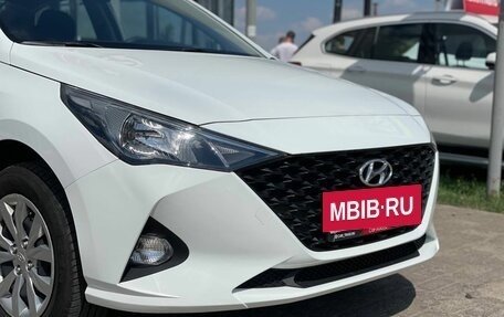 Hyundai Solaris II рестайлинг, 2021 год, 1 580 000 рублей, 11 фотография