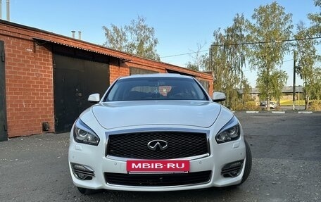 Infiniti Q70 I, 2015 год, 2 290 000 рублей, 2 фотография