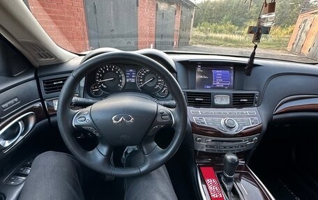 Infiniti Q70 I, 2015 год, 2 290 000 рублей, 11 фотография