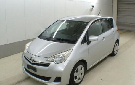 Toyota Ractis II, 2011 год, 920 000 рублей, 8 фотография