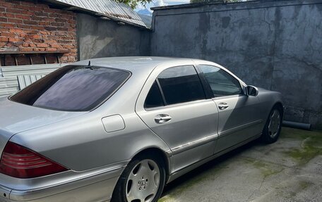 Mercedes-Benz S-Класс, 2001 год, 415 000 рублей, 1 фотография