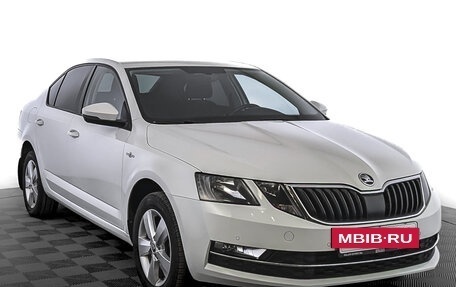 Skoda Octavia, 2019 год, 1 995 000 рублей, 3 фотография