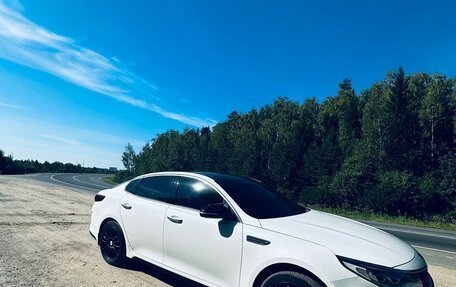 KIA Optima IV, 2018 год, 2 520 000 рублей, 9 фотография