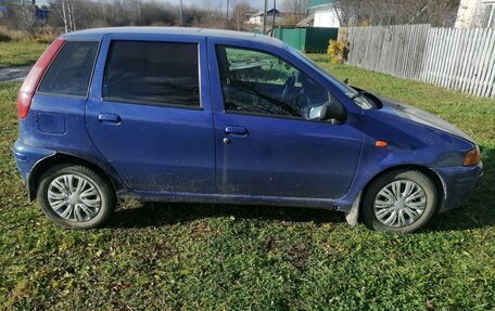 Fiat Punto III Punto Evo рестайлинг, 1998 год, 160 000 рублей, 10 фотография