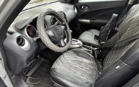 Nissan Juke II, 2012 год, 900 000 рублей, 10 фотография