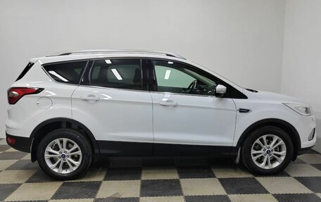 Ford Kuga III, 2017 год, 2 450 000 рублей, 4 фотография