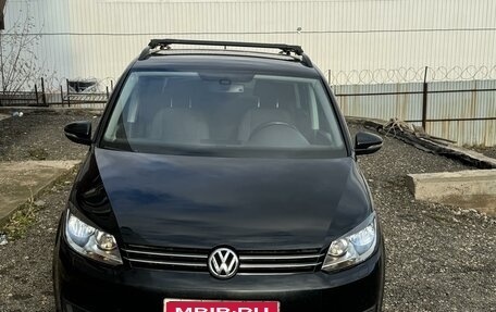 Volkswagen Touran III, 2012 год, 1 550 000 рублей, 1 фотография