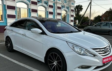 Hyundai Sonata VI, 2010 год, 1 350 000 рублей, 14 фотография