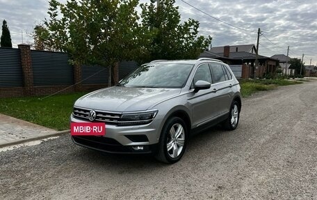 Volkswagen Tiguan II, 2020 год, 3 990 000 рублей, 13 фотография