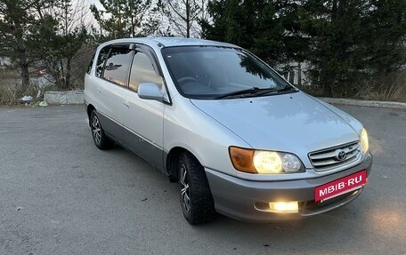 Toyota Ipsum II, 2000 год, 568 000 рублей, 4 фотография