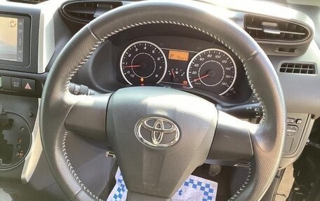 Toyota Wish II, 2011 год, 1 185 000 рублей, 16 фотография