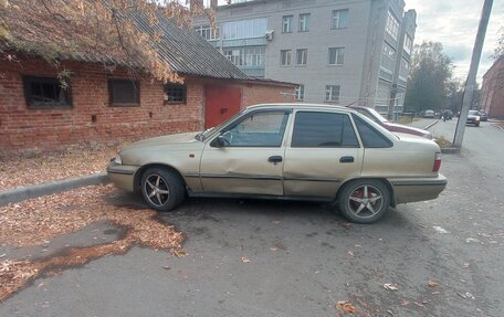 Daewoo Nexia I рестайлинг, 2005 год, 100 000 рублей, 5 фотография