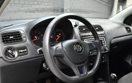 Volkswagen Polo VI (EU Market), 2017 год, 930 000 рублей, 16 фотография