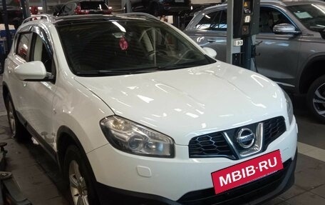 Nissan Qashqai, 2010 год, 1 140 000 рублей, 2 фотография