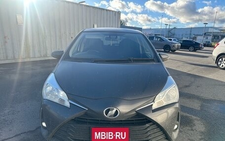 Toyota Vitz, 2017 год, 1 300 000 рублей, 2 фотография