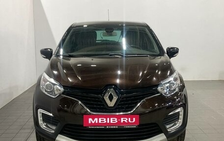 Renault Kaptur I рестайлинг, 2017 год, 1 512 000 рублей, 2 фотография