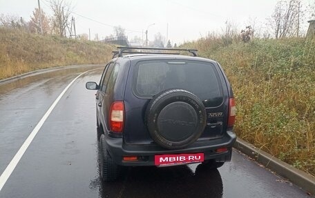 Chevrolet Niva I рестайлинг, 2005 год, 289 000 рублей, 2 фотография