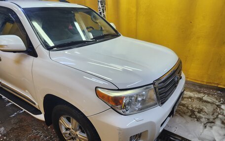 Toyota Land Cruiser 200, 2013 год, 3 600 000 рублей, 9 фотография