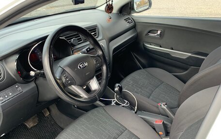 KIA Rio III рестайлинг, 2013 год, 820 000 рублей, 9 фотография