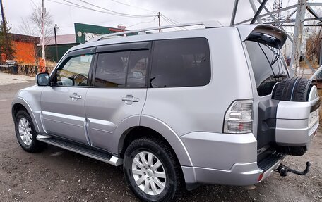 Mitsubishi Pajero IV, 2011 год, 3 000 000 рублей, 11 фотография