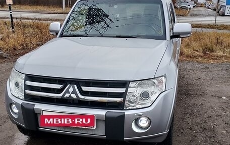 Mitsubishi Pajero IV, 2011 год, 3 000 000 рублей, 6 фотография