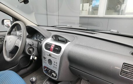 Opel Corsa C рестайлинг, 2003 год, 329 000 рублей, 14 фотография