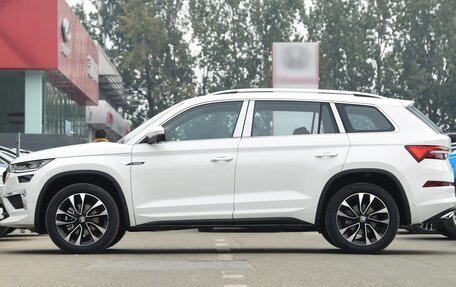 Skoda Kodiaq I, 2024 год, 4 999 000 рублей, 5 фотография