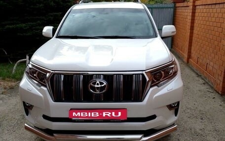 Toyota Land Cruiser Prado 150 рестайлинг 2, 2019 год, 6 750 000 рублей, 2 фотография