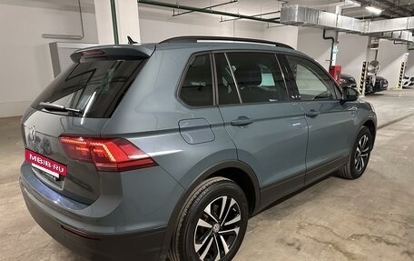 Volkswagen Tiguan II, 2019 год, 2 559 000 рублей, 5 фотография