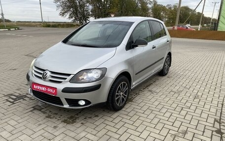 Volkswagen Golf Plus I, 2008 год, 430 000 рублей, 1 фотография