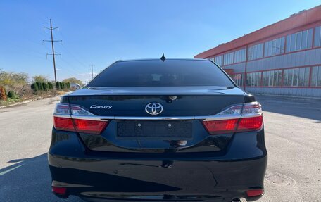 Toyota Camry, 2018 год, 2 750 000 рублей, 12 фотография