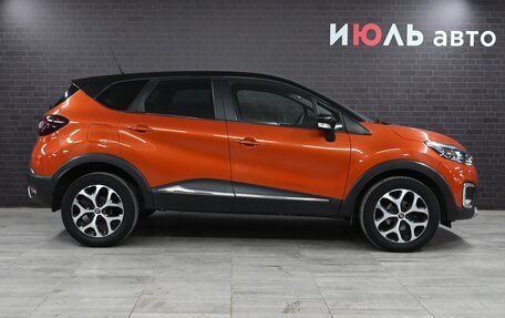 Renault Kaptur I рестайлинг, 2017 год, 1 580 000 рублей, 8 фотография