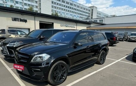 Mercedes-Benz GL-Класс, 2015 год, 3 500 000 рублей, 3 фотография