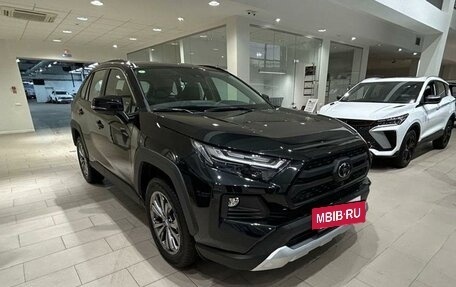 Toyota RAV4, 2024 год, 4 850 000 рублей, 3 фотография