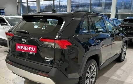 Toyota RAV4, 2024 год, 4 850 000 рублей, 5 фотография