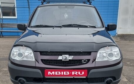 Chevrolet Niva I рестайлинг, 2011 год, 535 000 рублей, 2 фотография