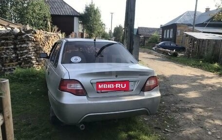 Daewoo Nexia I рестайлинг, 2011 год, 250 000 рублей, 4 фотография