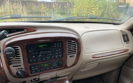 Lincoln Navigator, 1999 год, 950 000 рублей, 26 фотография