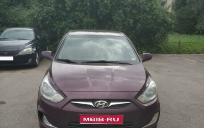 Hyundai Solaris II рестайлинг, 2011 год, 650 000 рублей, 1 фотография